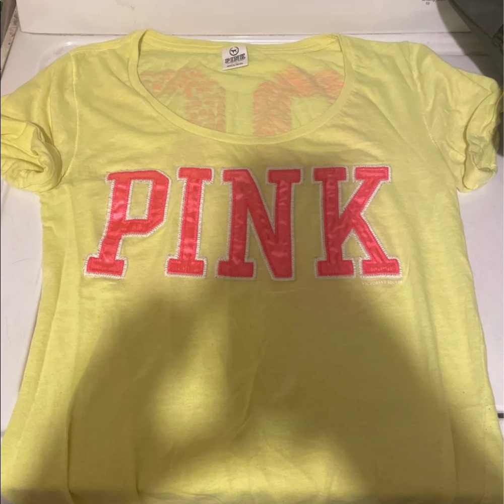 Rare vs pink shirt
